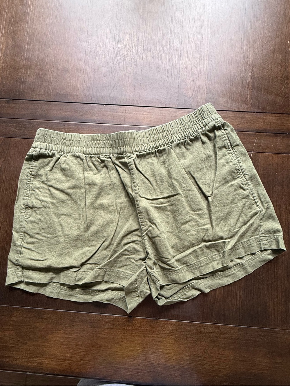 Old Navy Olive High-Waist Drawstring Linen-Blend Shorts